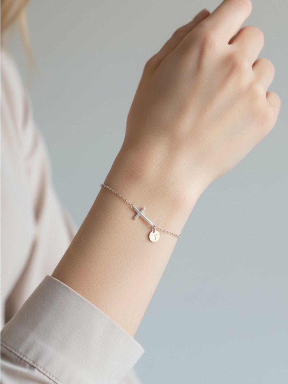10/8 Sterling Silver Cross and Disc Bracelet - Silver